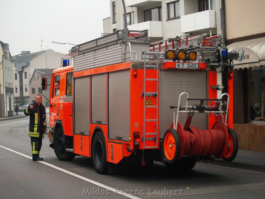 VU Koeln-Porz Eil Frankfurterstr P08.JPG